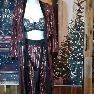 You Sparkle Like fine Champagne in this VS Sequin Pink and Black Kimono & Pant